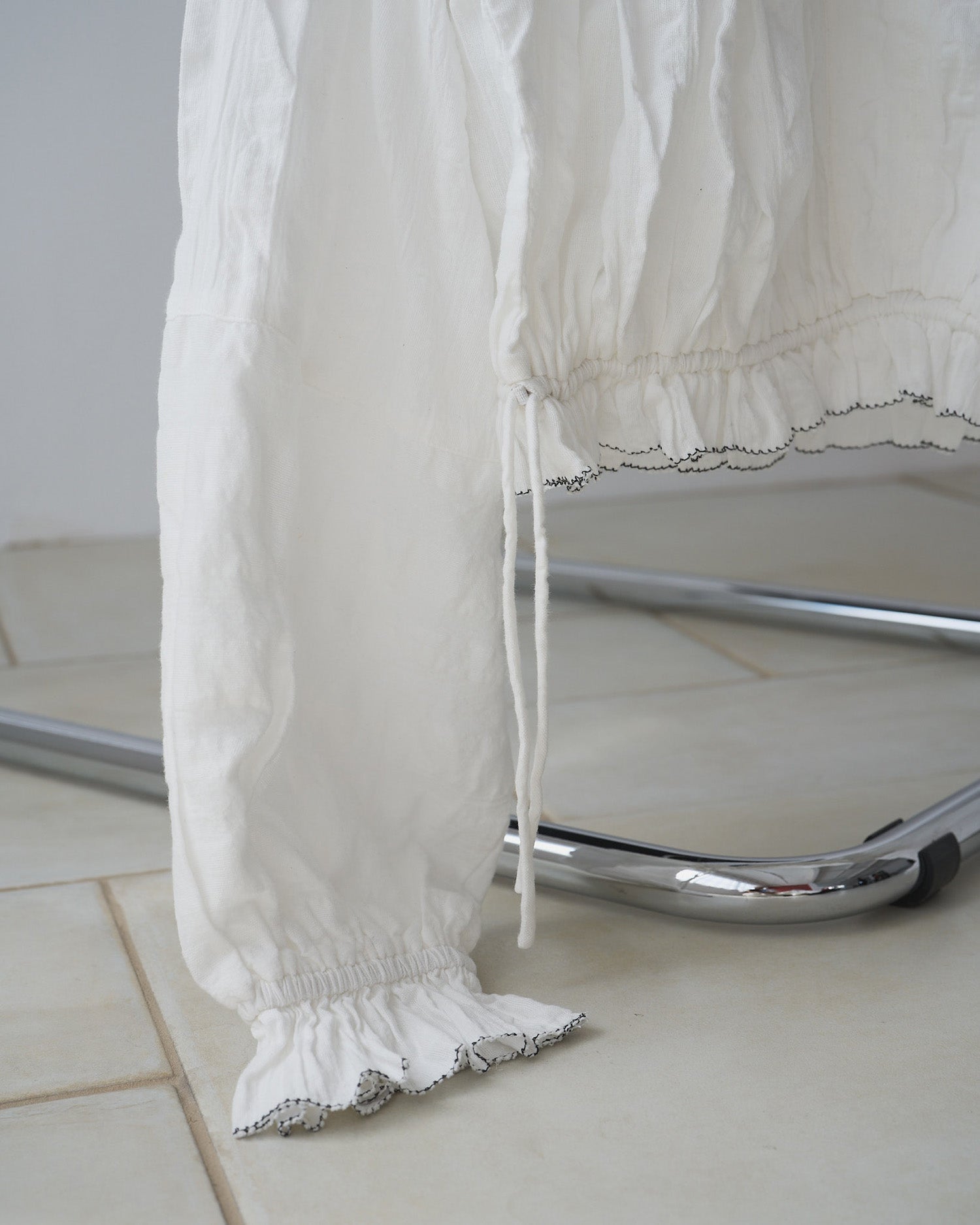 【anuke 26 SPRING / SUMMER】Gather Volume Blouse - Champdelarose