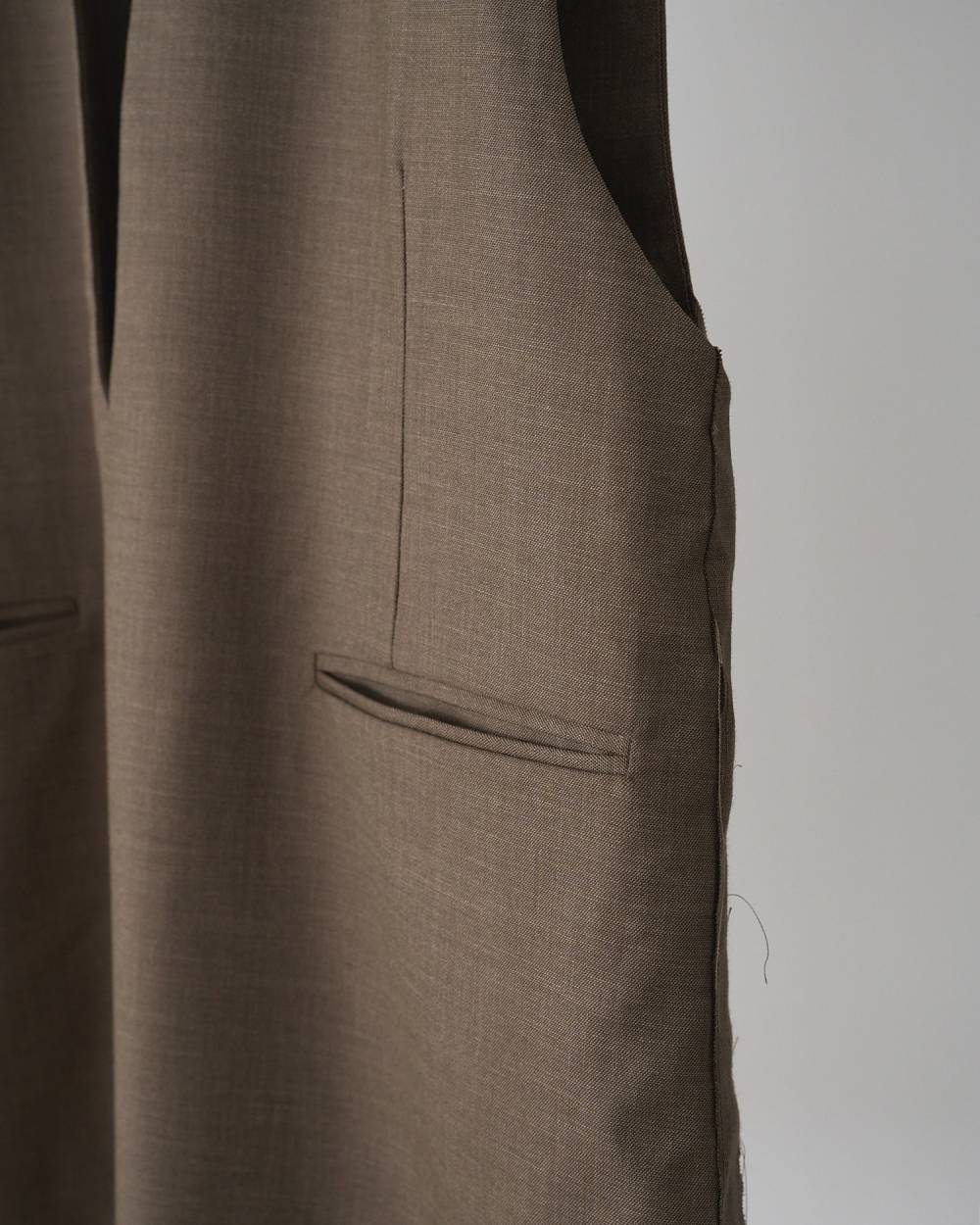 【anuke 26 SPRING / SUMMER】Keyneck Over Vest - Champdelarose
