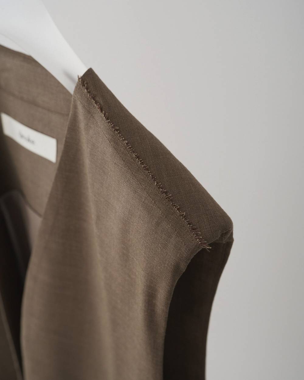 【anuke 26 SPRING / SUMMER】Keyneck Over Vest - Champdelarose