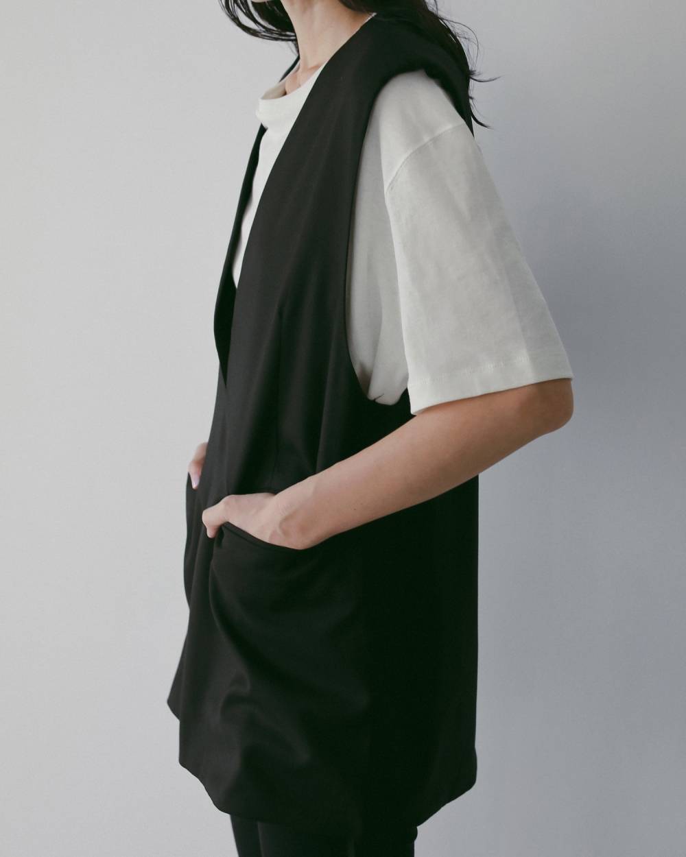 【anuke 26 SPRING / SUMMER】Keyneck Over Vest - Champdelarose