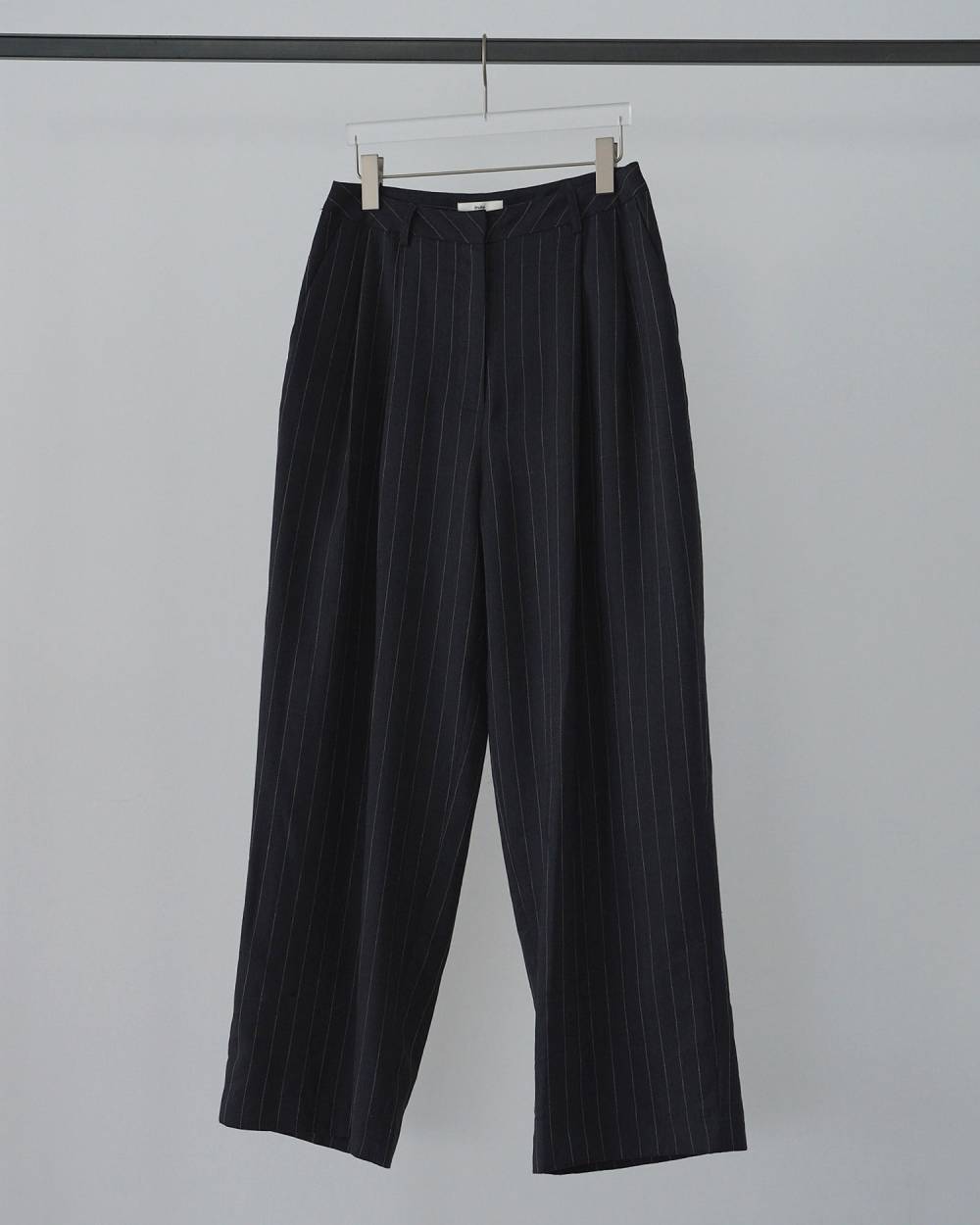 【anuke 26 SPRING / SUMMER】Linen Tuck Pants - Champdelarose