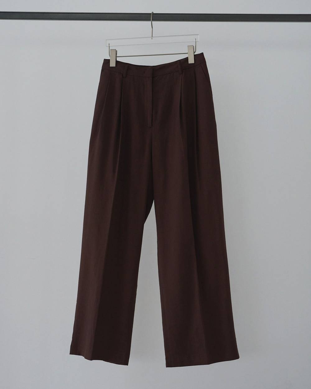 【anuke 26 SPRING / SUMMER】Linen Tuck Pants - Champdelarose