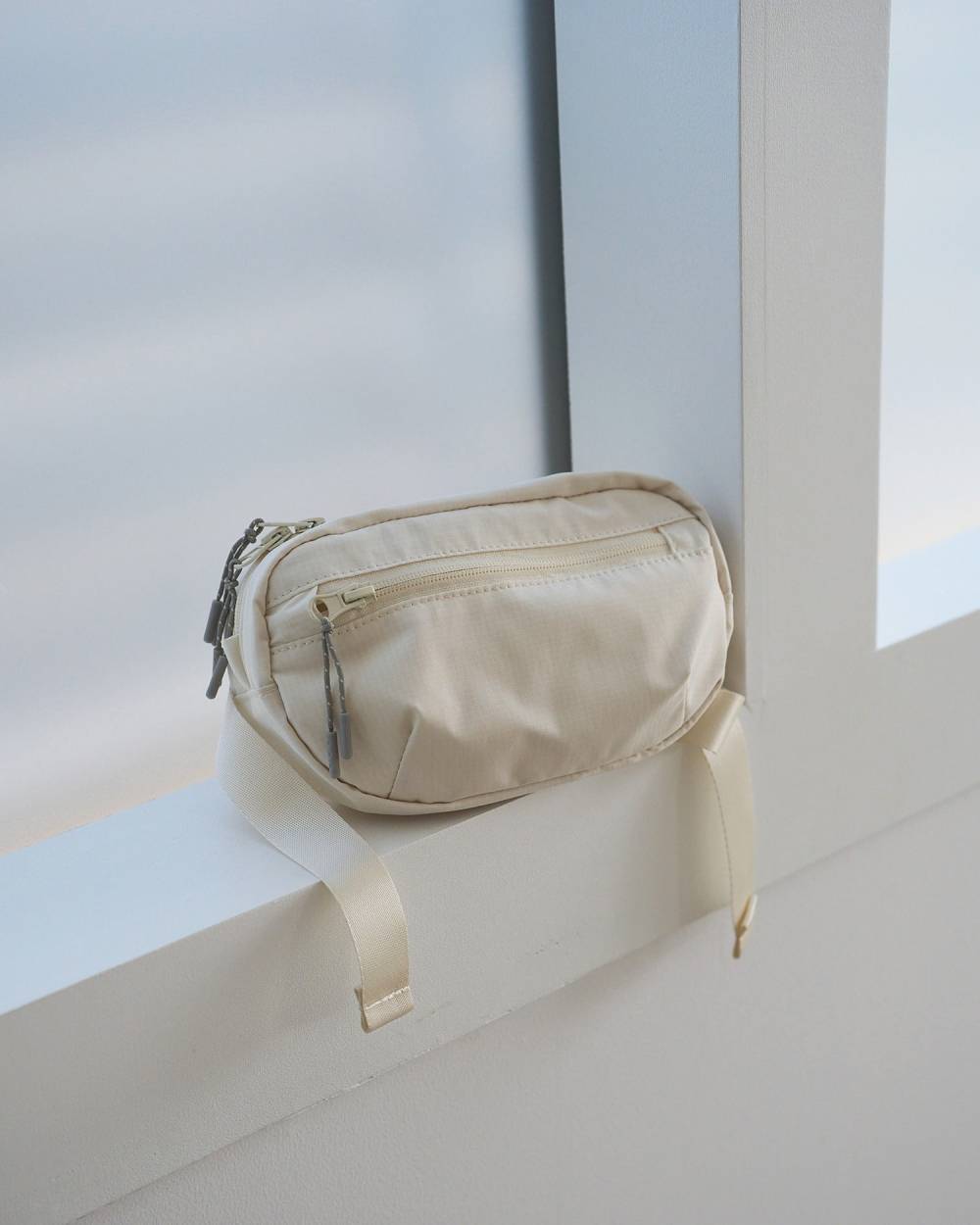 【anuke 26 SPRING / SUMMER】Mini Waist Bag - Champdelarose