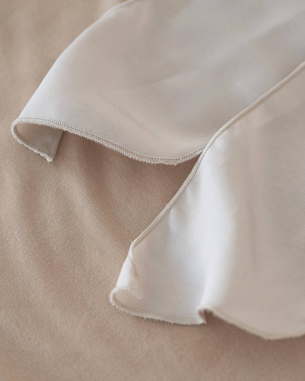 【anuke 26 SPRING / SUMMER】Satin Hair Turban - Champdelarose