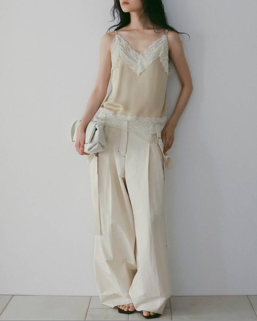 【anuke 26 SPRING / SUMMER】Satin Lace Camisole - Champdelarose