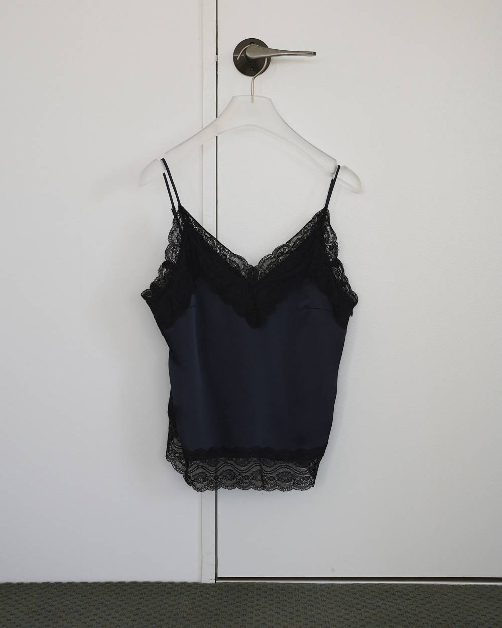 【anuke 26 SPRING / SUMMER】Satin Lace Camisole - Champdelarose