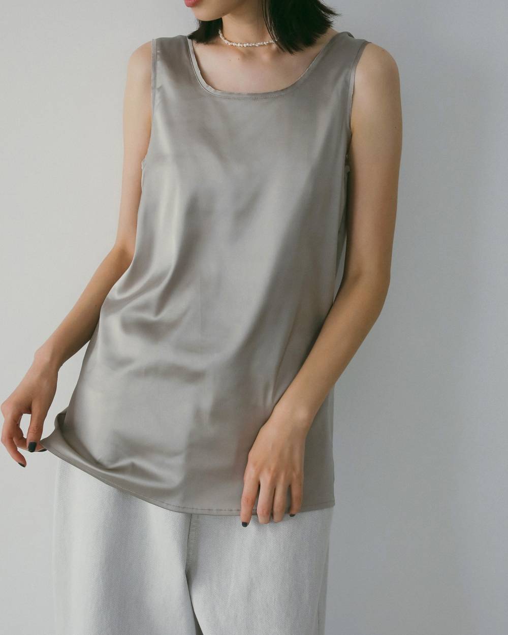 anuke＊トップス anuke 26 SPRING / SUMMER】Satin Uneck Tops - Champdelarose