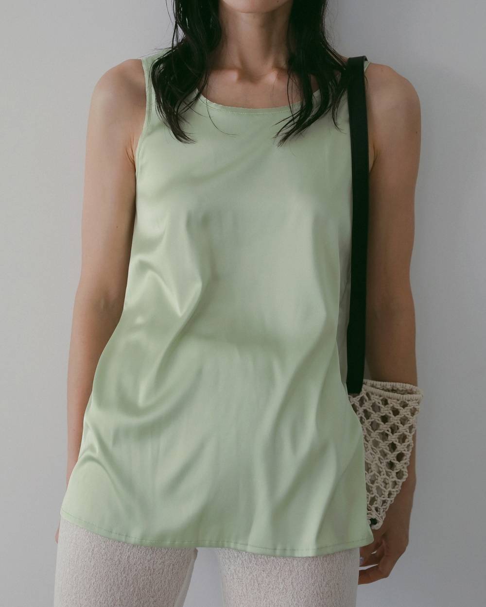 anuke 26 SPRING / SUMMER】Satin Uneck Tops - Champdelarose