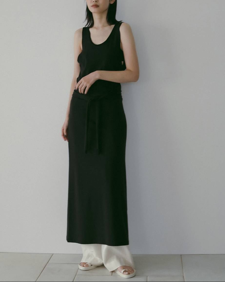 【anuke 26 SPRING / SUMMER】Sheer Tuck Pants - Champdelarose