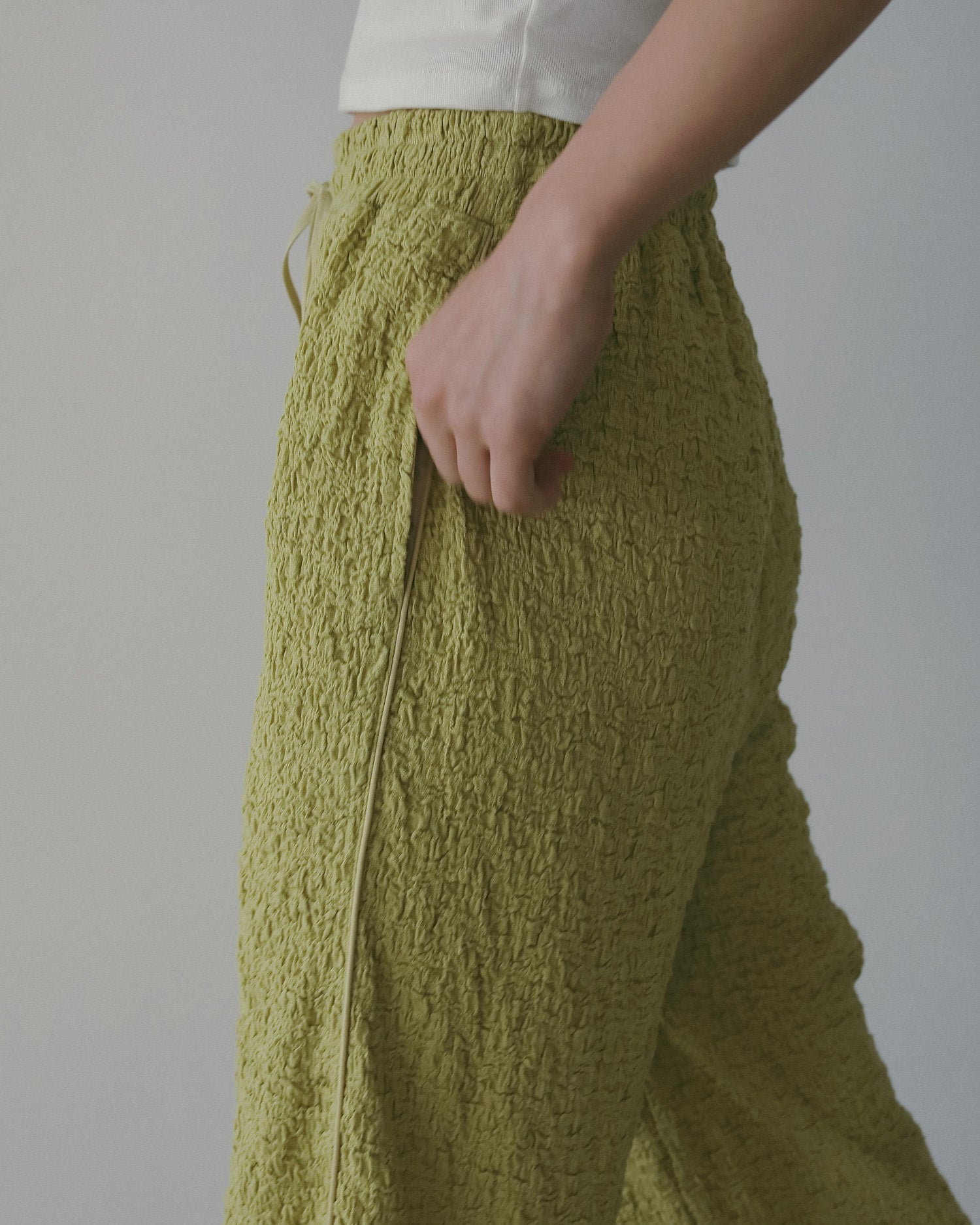 【anuke 26 SPRING / SUMMER】Shirring Easy Pants - Champdelarose