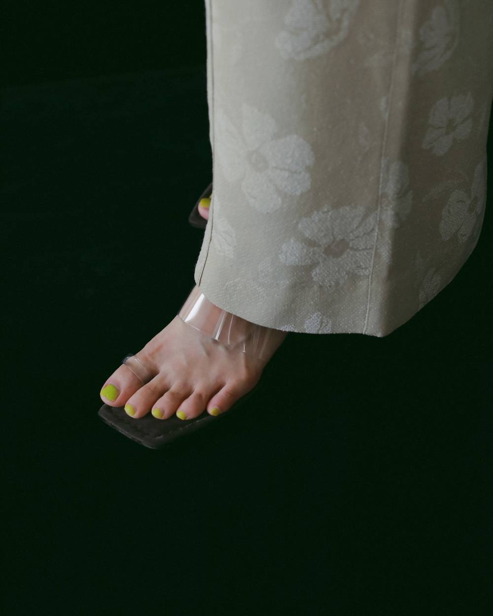 【anuke 26 SPRING / SUMMER】Square Clear Sandals - Champdelarose
