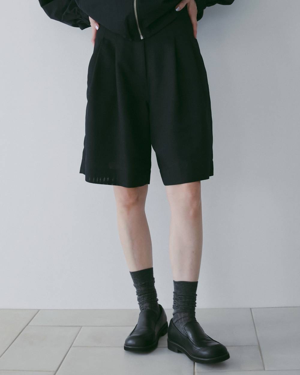 【anuke 26 SPRING / SUMMER】Tuck Half Pants - Champdelarose