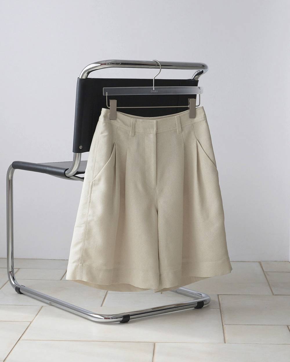 【anuke 26 SPRING / SUMMER】Tuck Half Pants - Champdelarose
