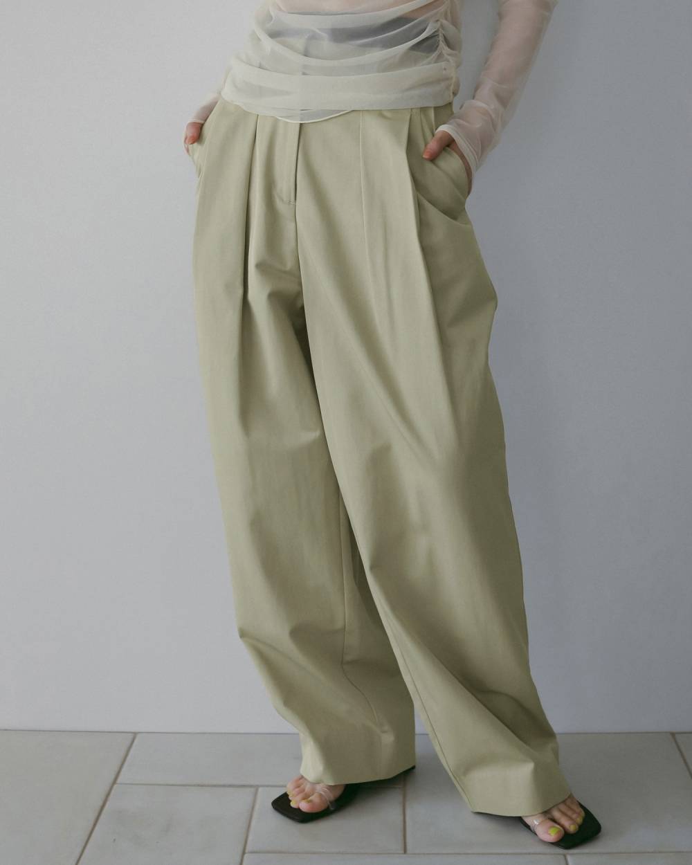 【anuke 26 SPRING / SUMMER】Twill Loose Pants - Champdelarose