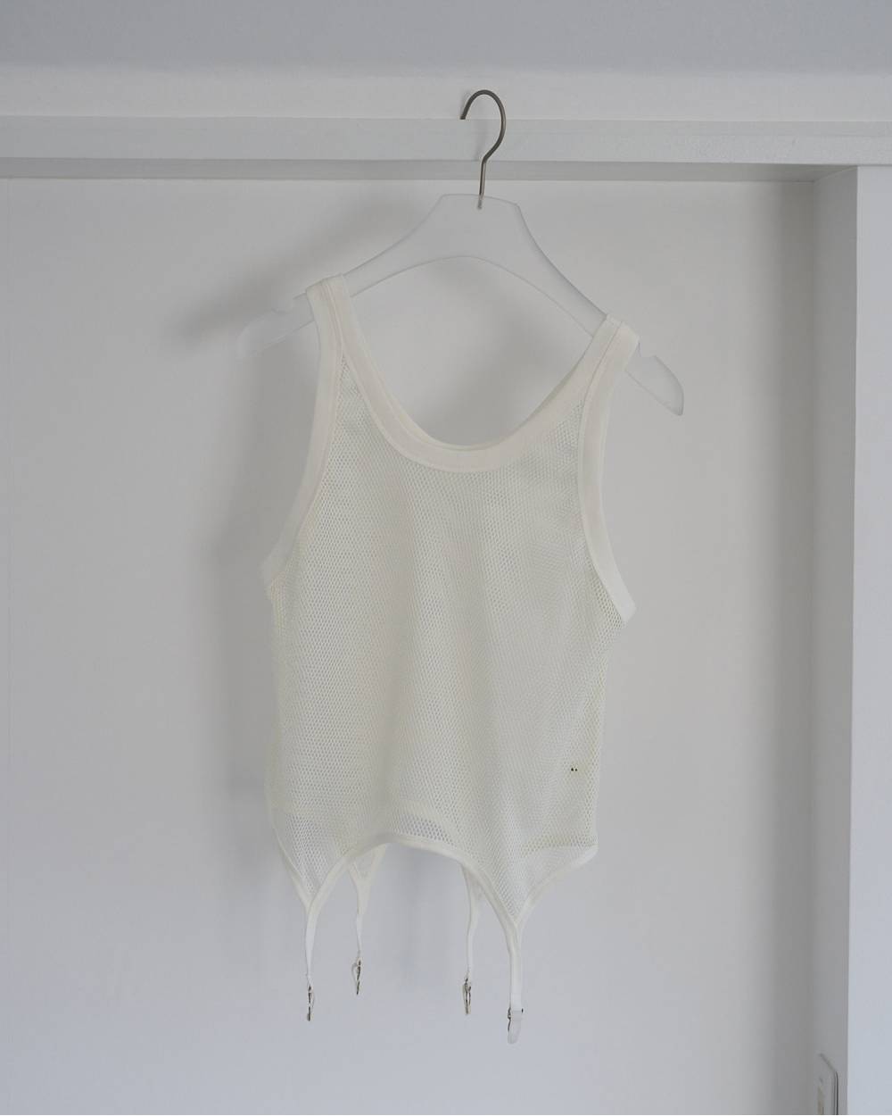 【anuke 26 SPRING / SUMMER】Vintage Mesh Tanktop - Champdelarose