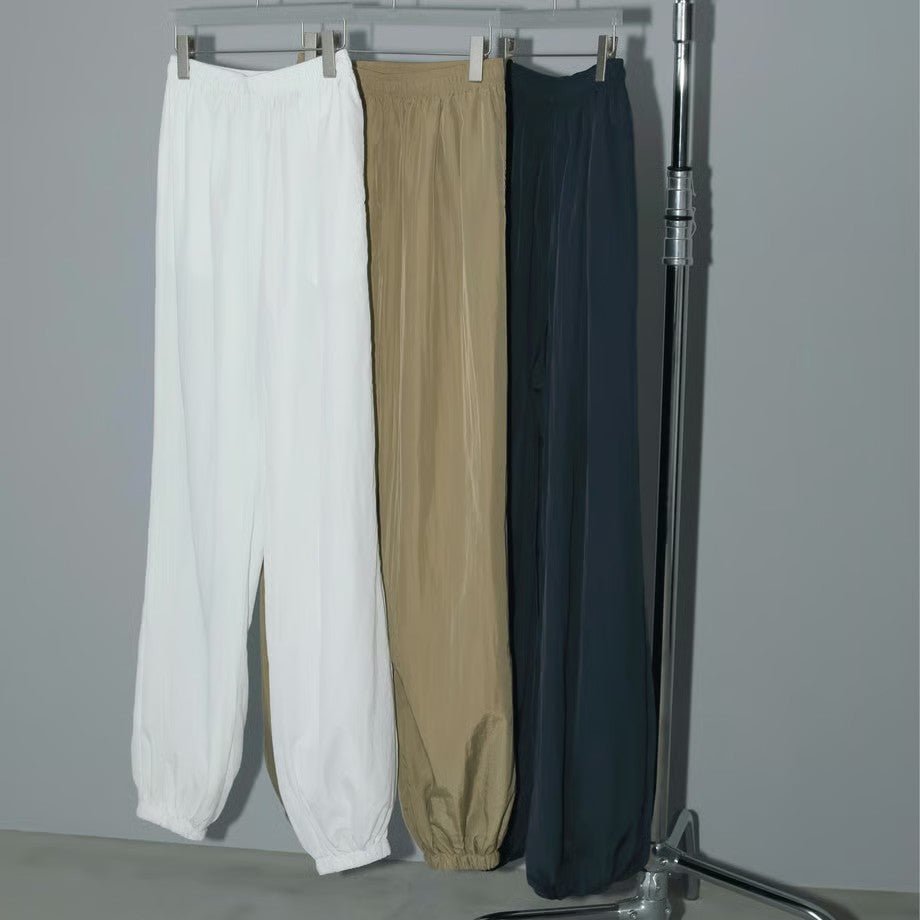 【anuke】Nylon Volume Pants - Champdelarose