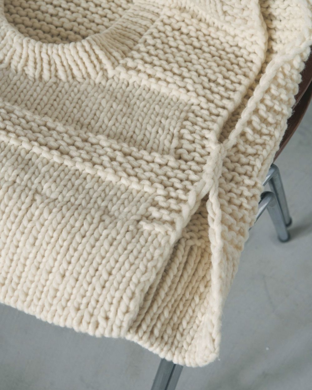 【anuke】Uneck Handknit Vest - Champdelarose