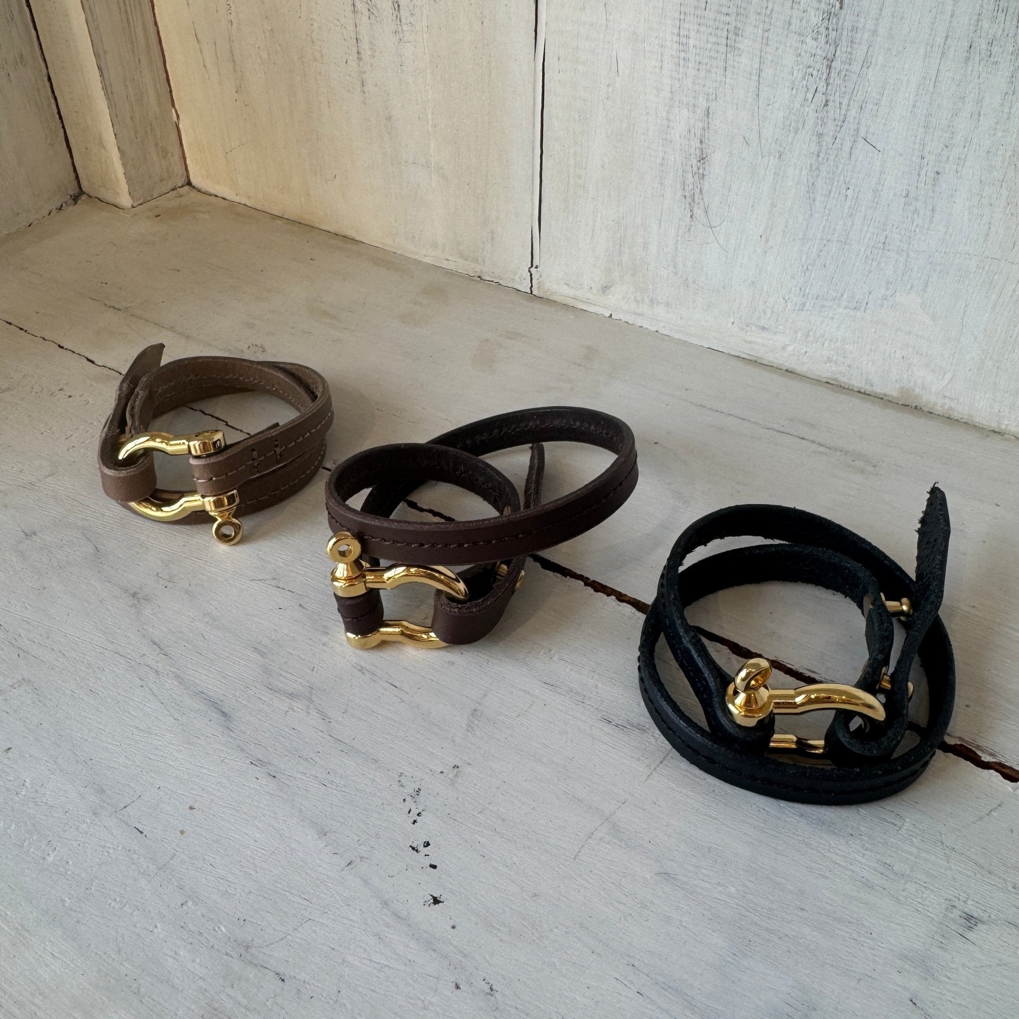 【ATELIER BRUGGE】Horse shoe narrow leather bracelet - Champdelarose