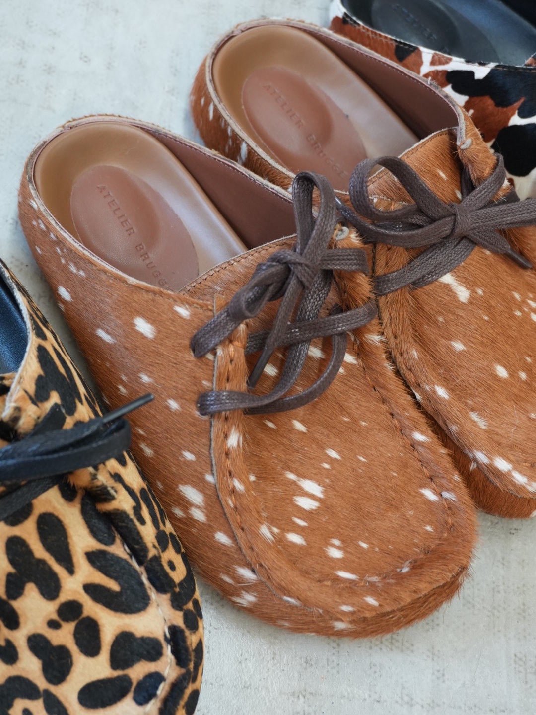 【ATELIER BRUGGE】Oblique moq mules - Champdelarose