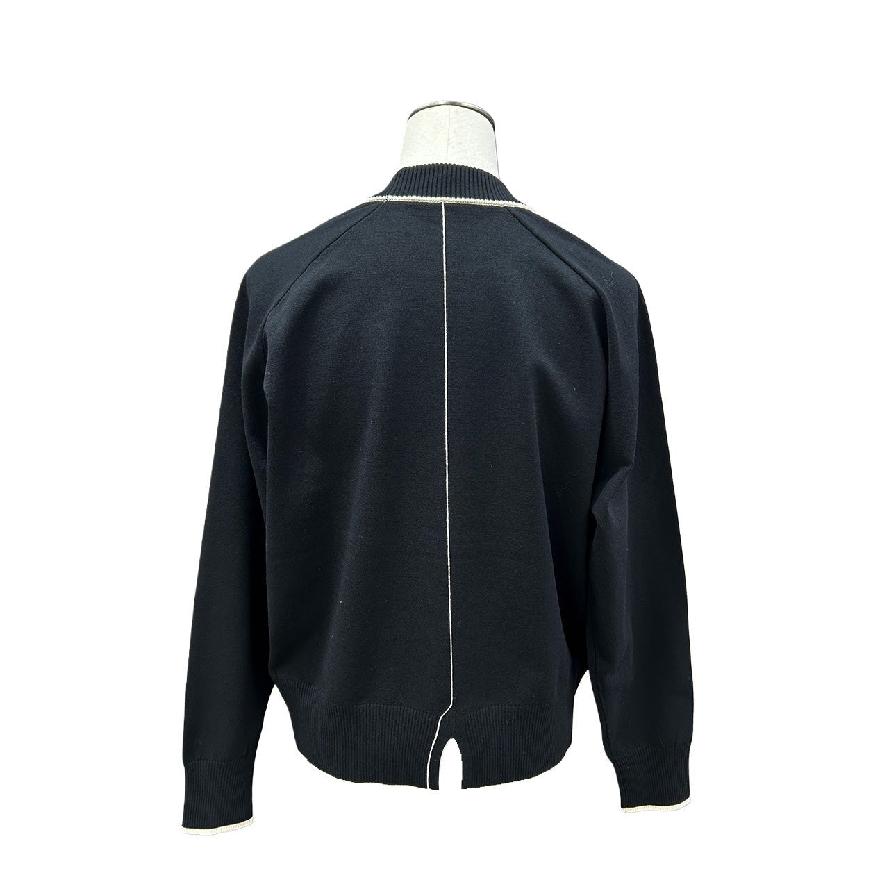 数量限定【ayane 2026 AW】配色ライン入りニットプルオーバー - Champdelarose