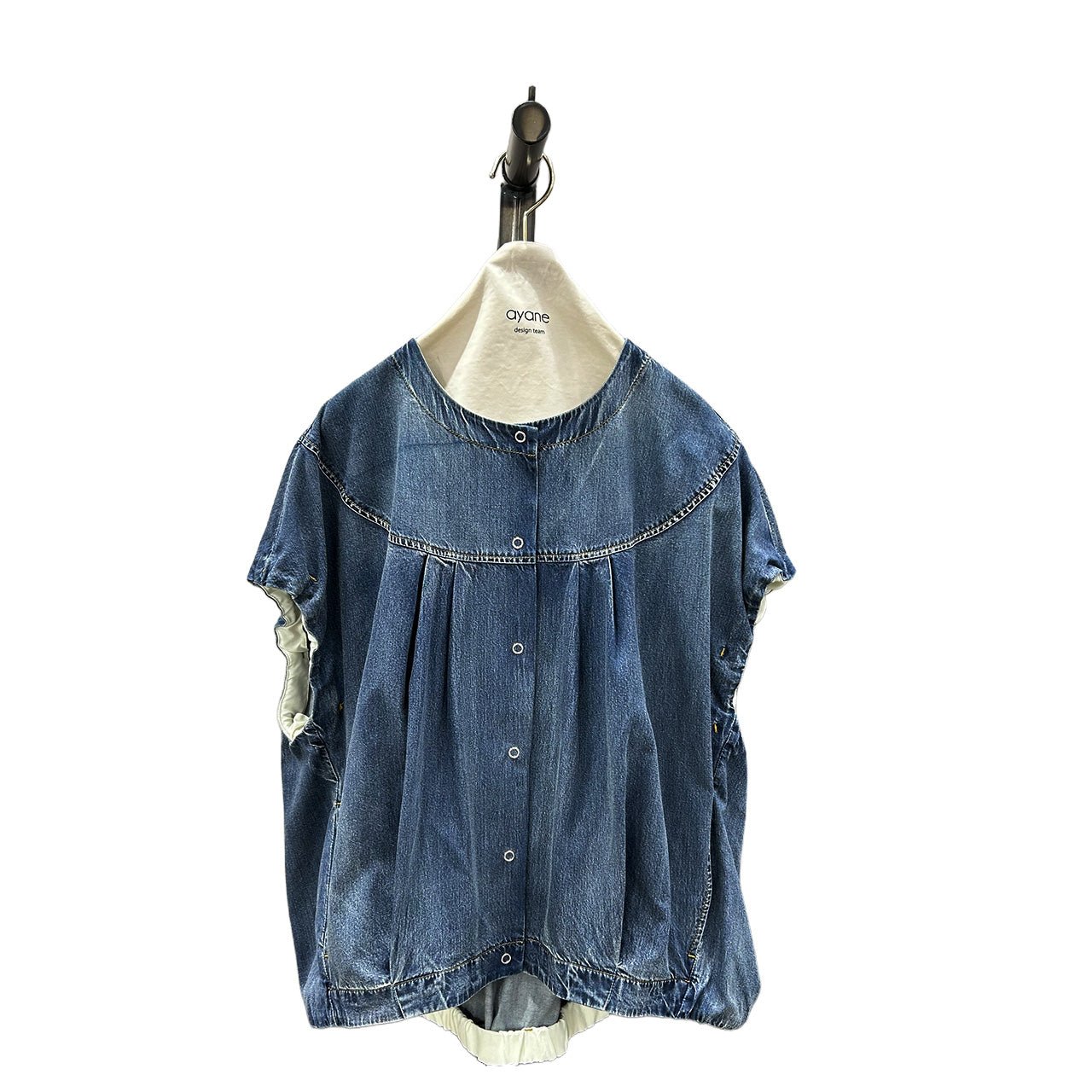 【ayane 2026 AW】ダンガリーノーカラーフレンチスリーブブラウス - Champdelarose