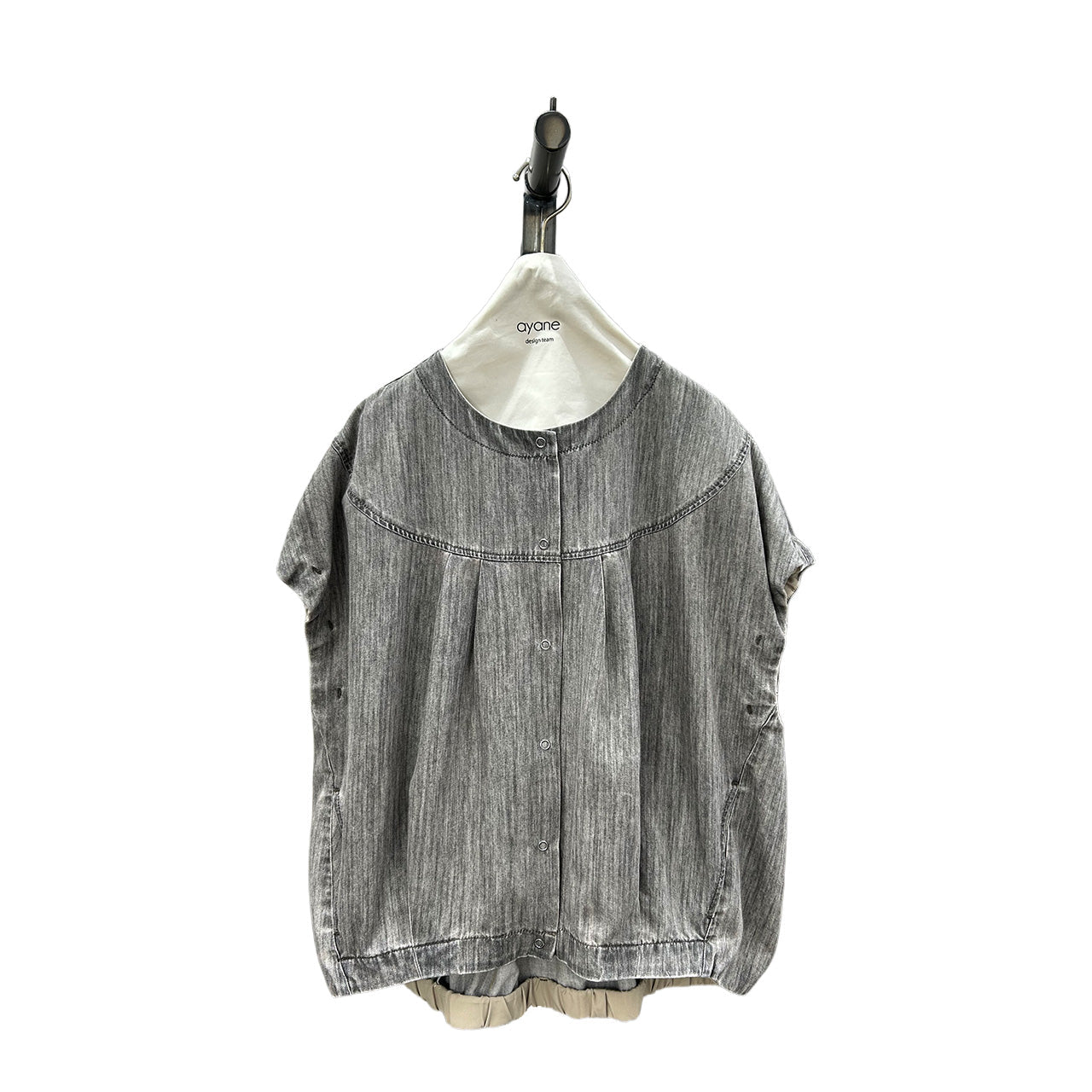 【ayane 2026 AW】ダンガリーノーカラーフレンチスリーブブラウス - Champdelarose