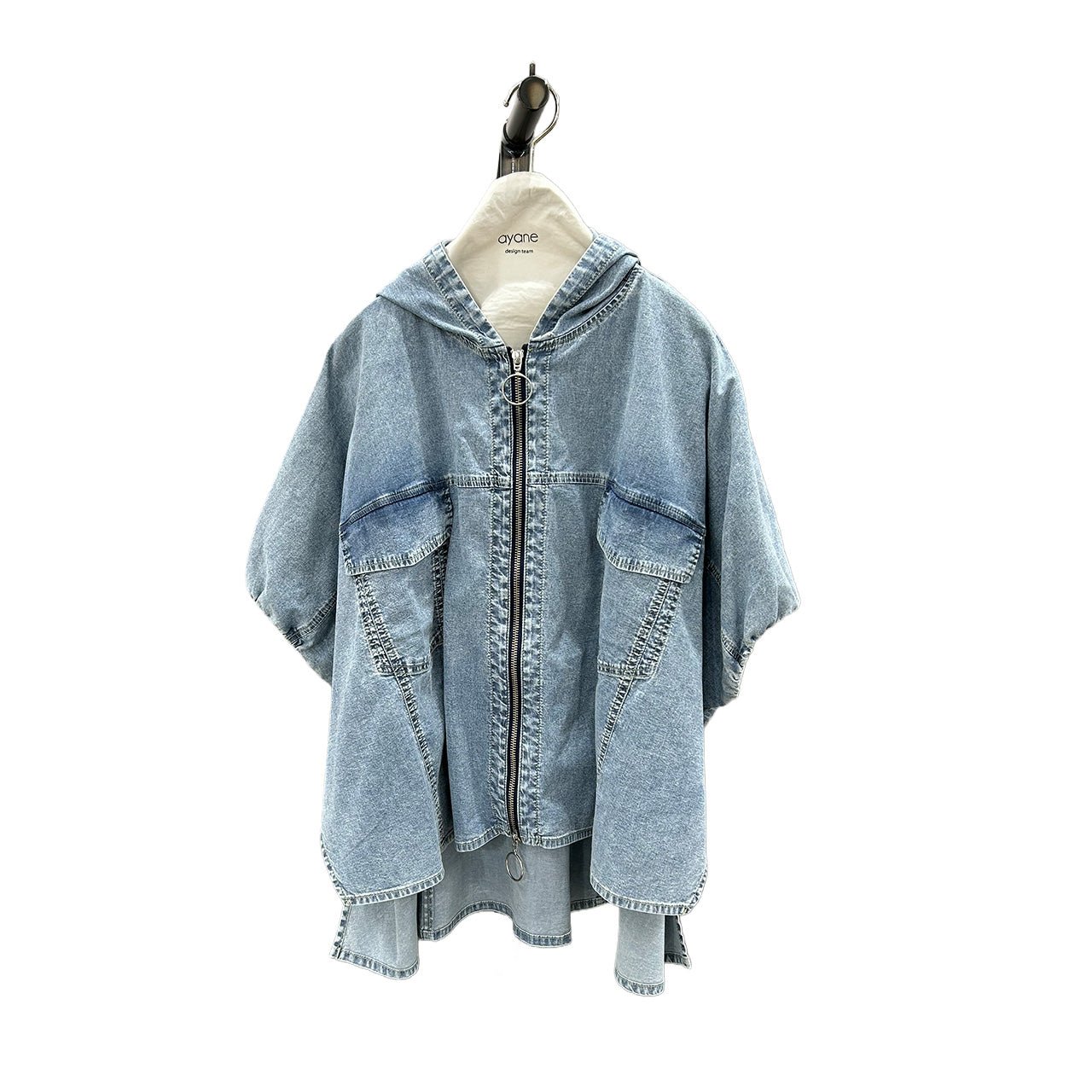 BETTY’S BLUE 平成レトロ y2k ポンチョ風 ボアコート 98 ayane 2026 MID SUMMER COLLECTION】ストレッチダンガリーポンチョ