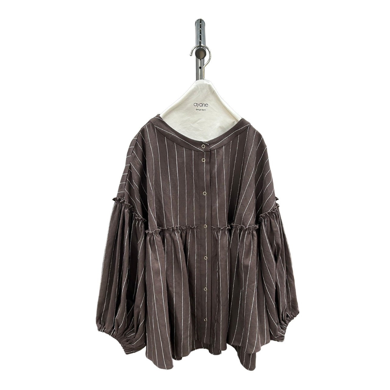 【ayane 2026 MID SUMMER COLLECTION】ピンストライプボリュームスリーブシャツ - Champdelarose
