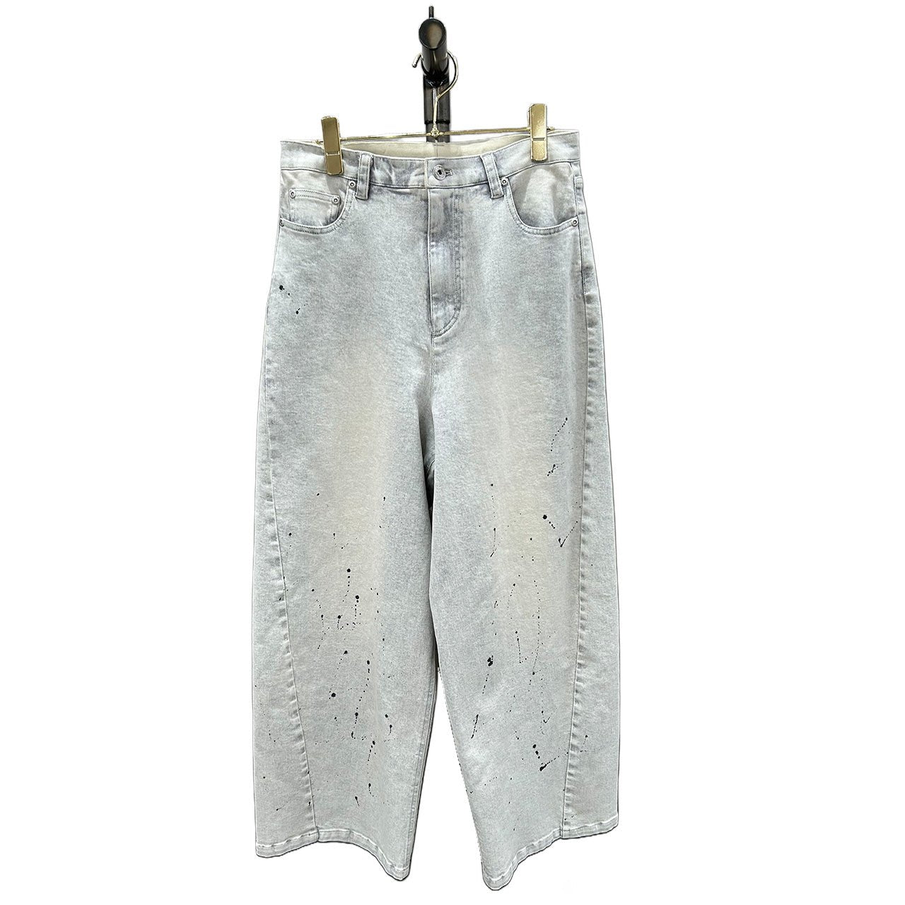 【ayane 2026 MID SUMMER COLLECTION】グレイッシュデニムバレルレッグパンツ - Champdelarose