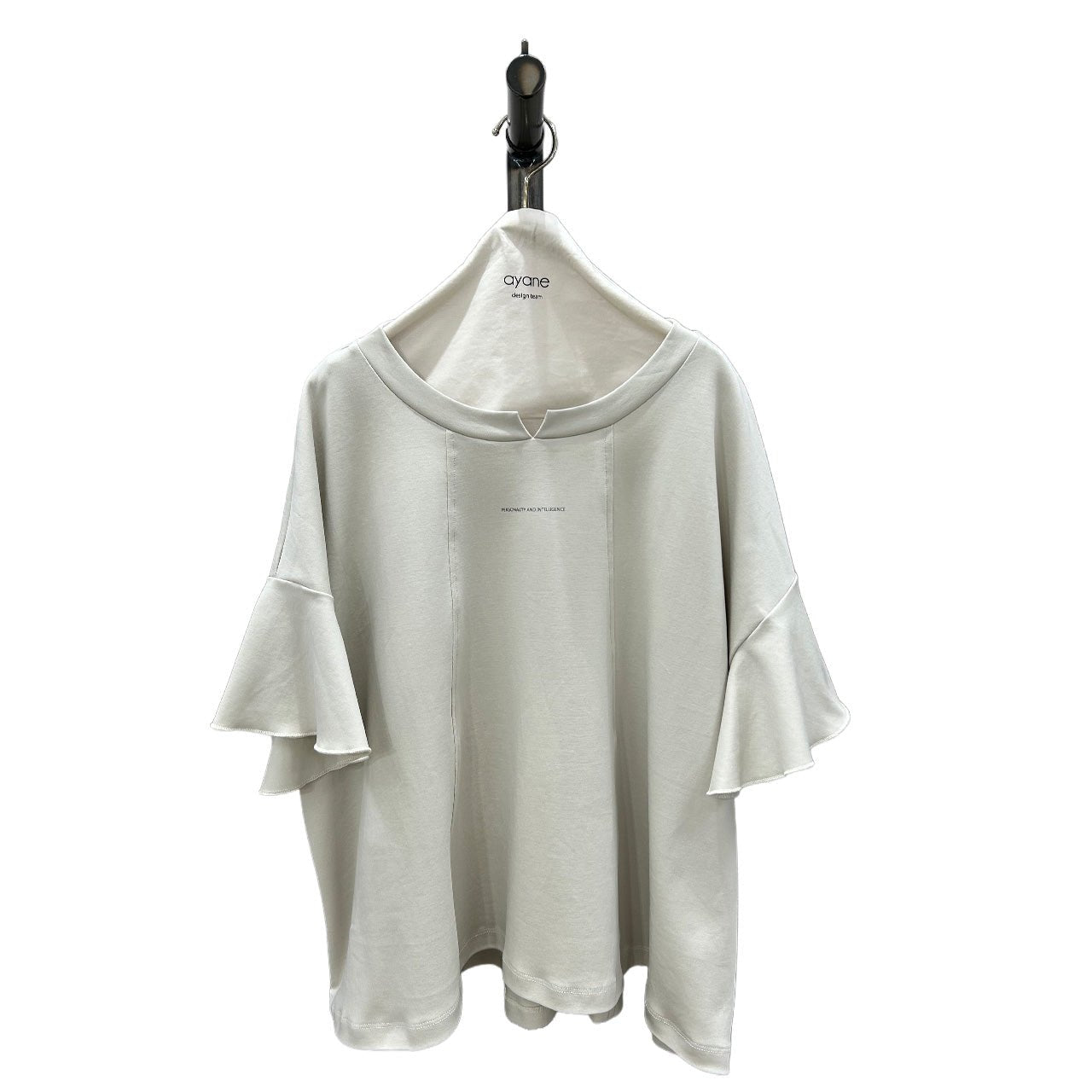 【ayane 2026 MID SUMMER COLLECTION】ラッフルスリーブフレアTシャツ - Champdelarose