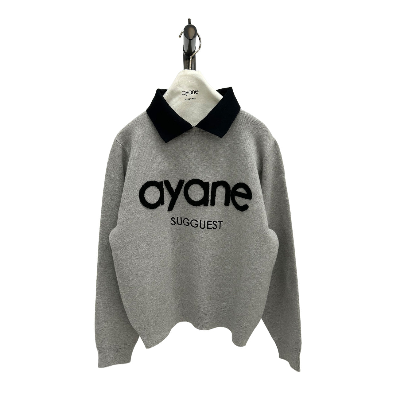 【ayane 2026 winter】ステンカラーロゴニット - Champdelarose