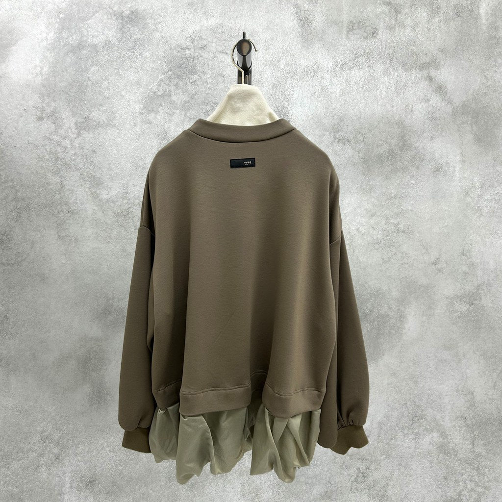 【ayane 2027 EARLY SPRING】裾シアードッキングカットソープルオーバー - 11月下旬頃発送 - Champdelarose