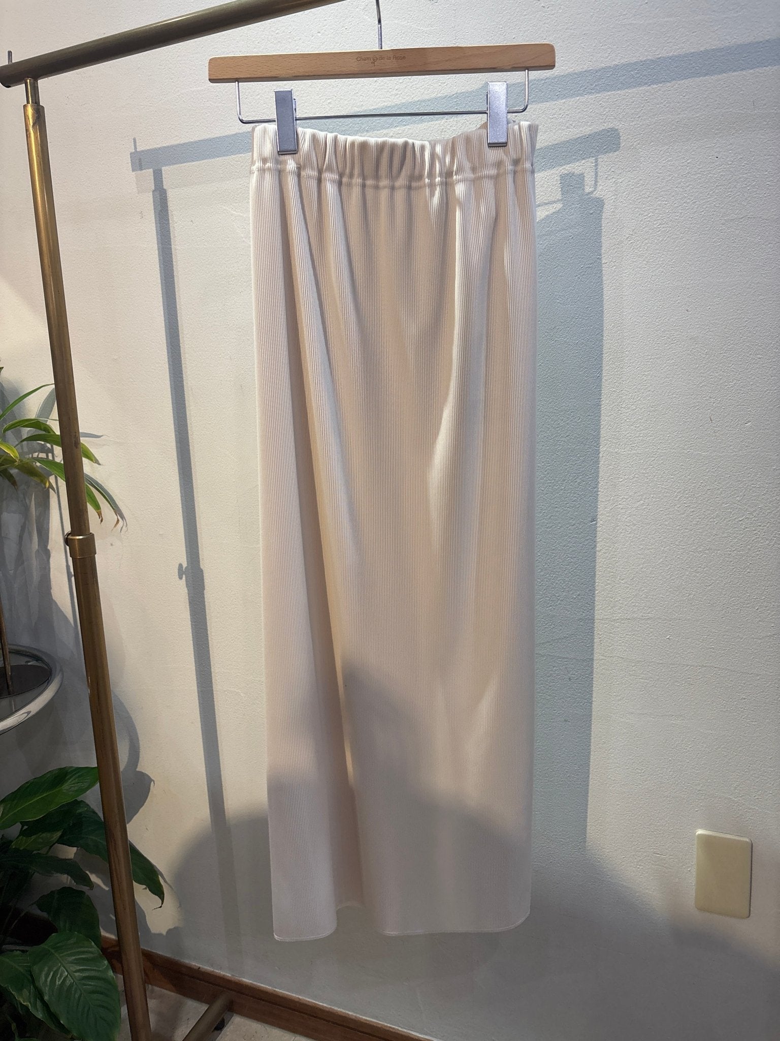 新色登場‼️【cafune 】✨神タイトスカート！✨stretch jersey tight skirt - Champdelarose