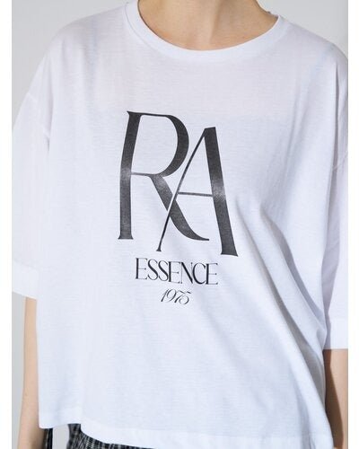【CHIGNON 2026 AUTUMN】"RA"プリントロンTEE - Champdelarose