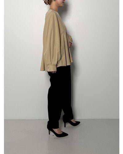 【CHIGNON 2026 PRE - SPRING】トライアングルフレアブラウス - Champdelarose