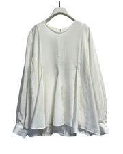 【CHIGNON 2026 PRE - SPRING】トライアングルフレアブラウス - Champdelarose
