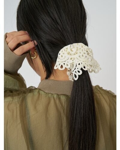 【CHIGNON 2026 SPRING】スカラップレースシュシュ - Champdelarose