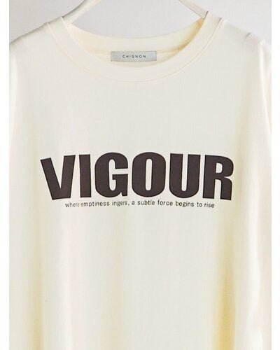 【CHIGNON 2026 SPRING】"VIGOUR"プリントTee - Champdelarose