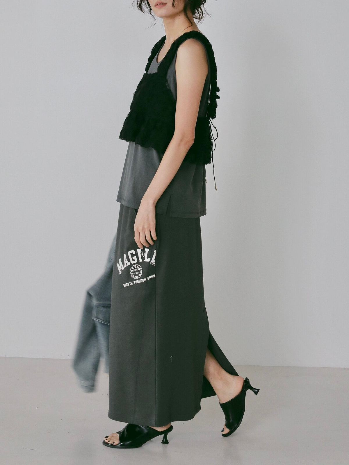 【CHIGNON 2027 PRE-SPRING】ロゼットドットチュールビスチェ - 12月中旬頃発送 - Champdelarose