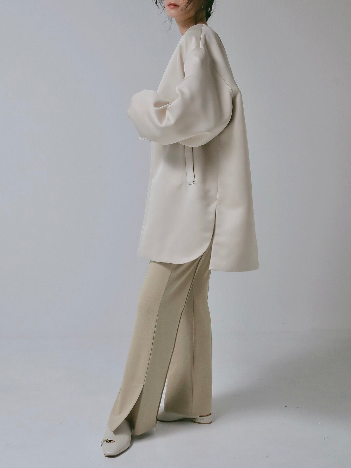 【CHIGNON 2027 PRE-SPRING】フォルムスリーブノーカラーコート - 12月下旬頃発送 - Champdelarose