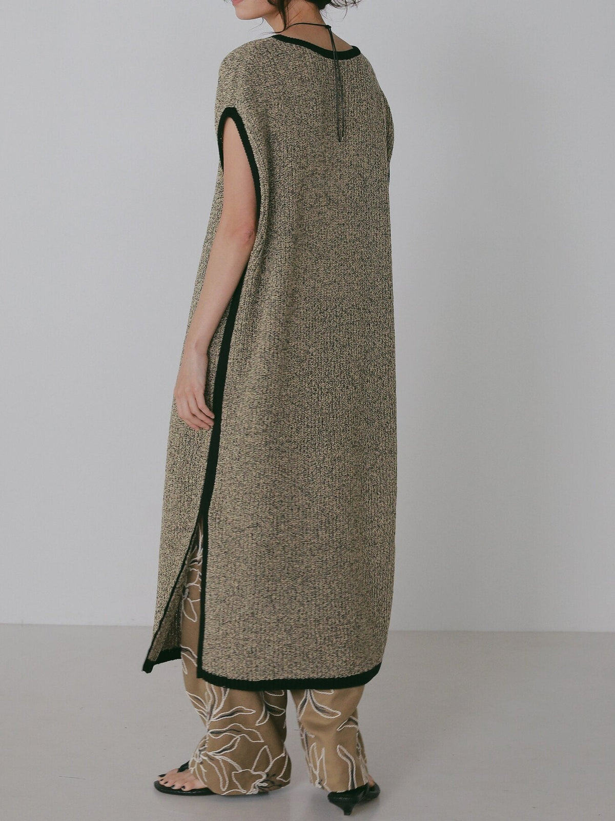 【CHIGNON 2027 PRE-SPRING】コントラストニットチュニック - 12月中旬頃発送 - Champdelarose