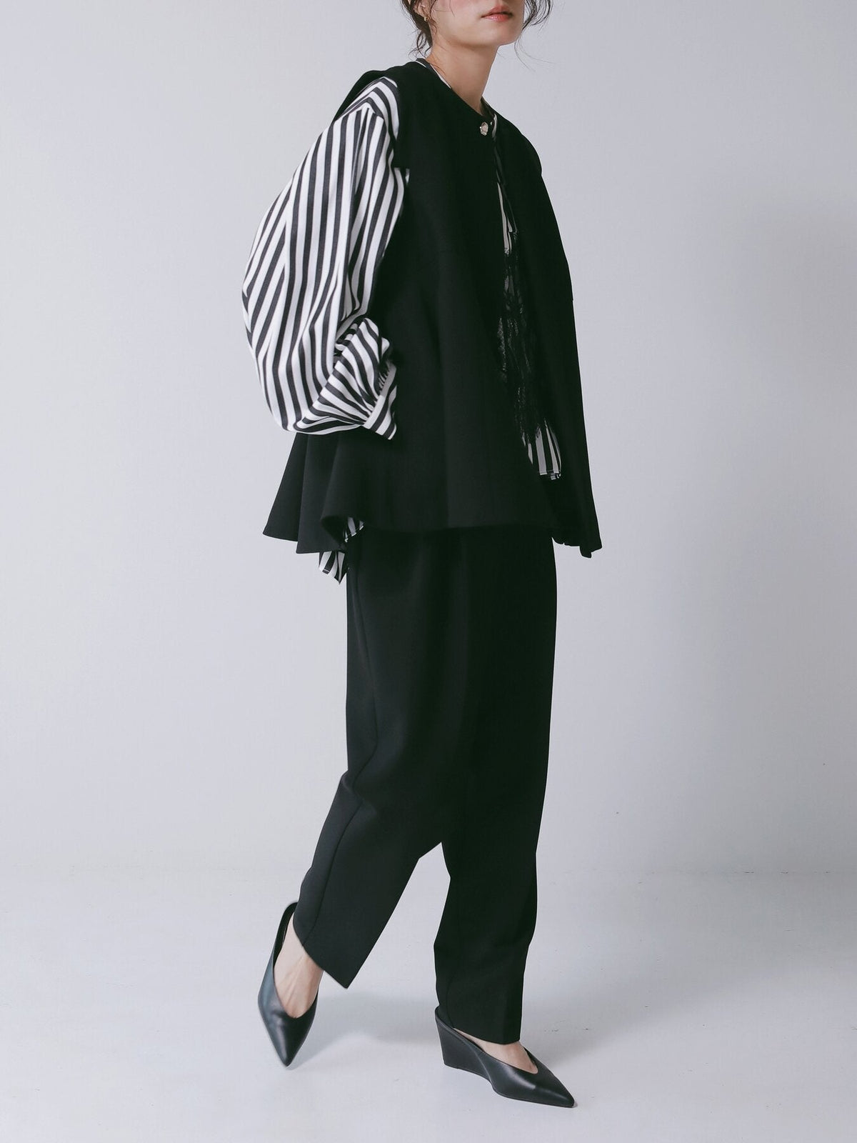【CHIGNON 2027 PRE-SPRING】ソフトツイルフレアフォルムジレ - 12月下旬頃発送 - Champdelarose