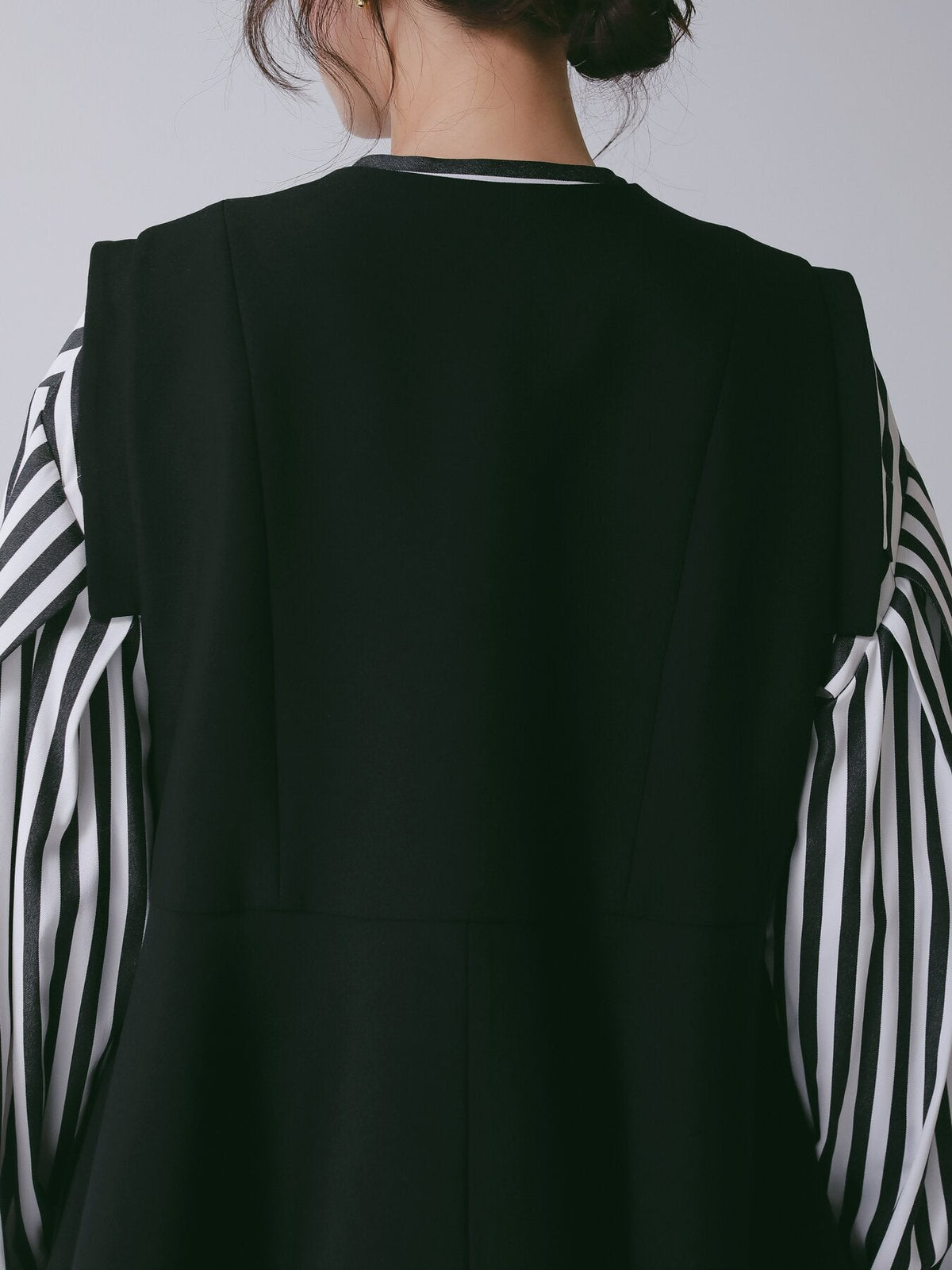 【CHIGNON 2027 PRE-SPRING】ソフトツイルフレアフォルムジレ - 12月下旬頃発送 - Champdelarose