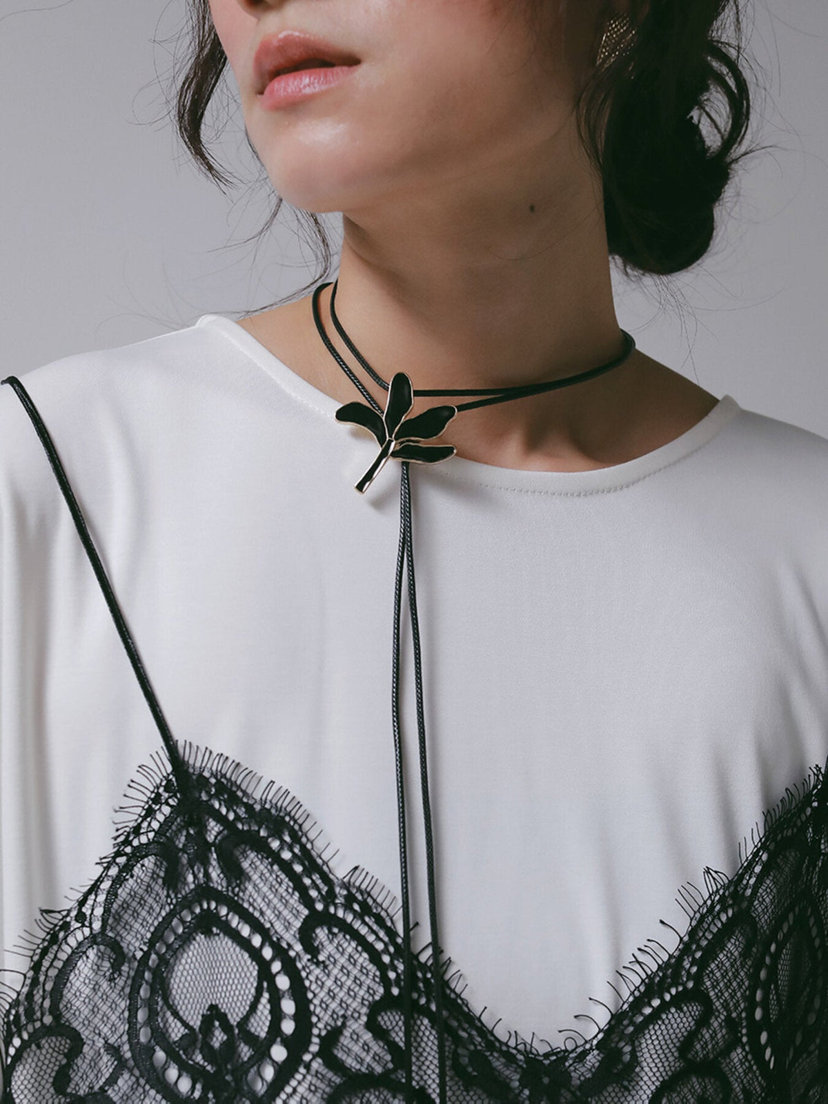【CHIGNON 2027 PRE-SPRING】リーフエポブローチ&ネックレス - 12月下旬頃発送 - Champdelarose