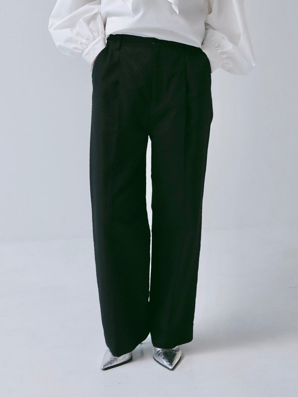 【CHIGNON 2027 PRE-SPRING】ドットジャカードタックPT - 12月下旬頃発送