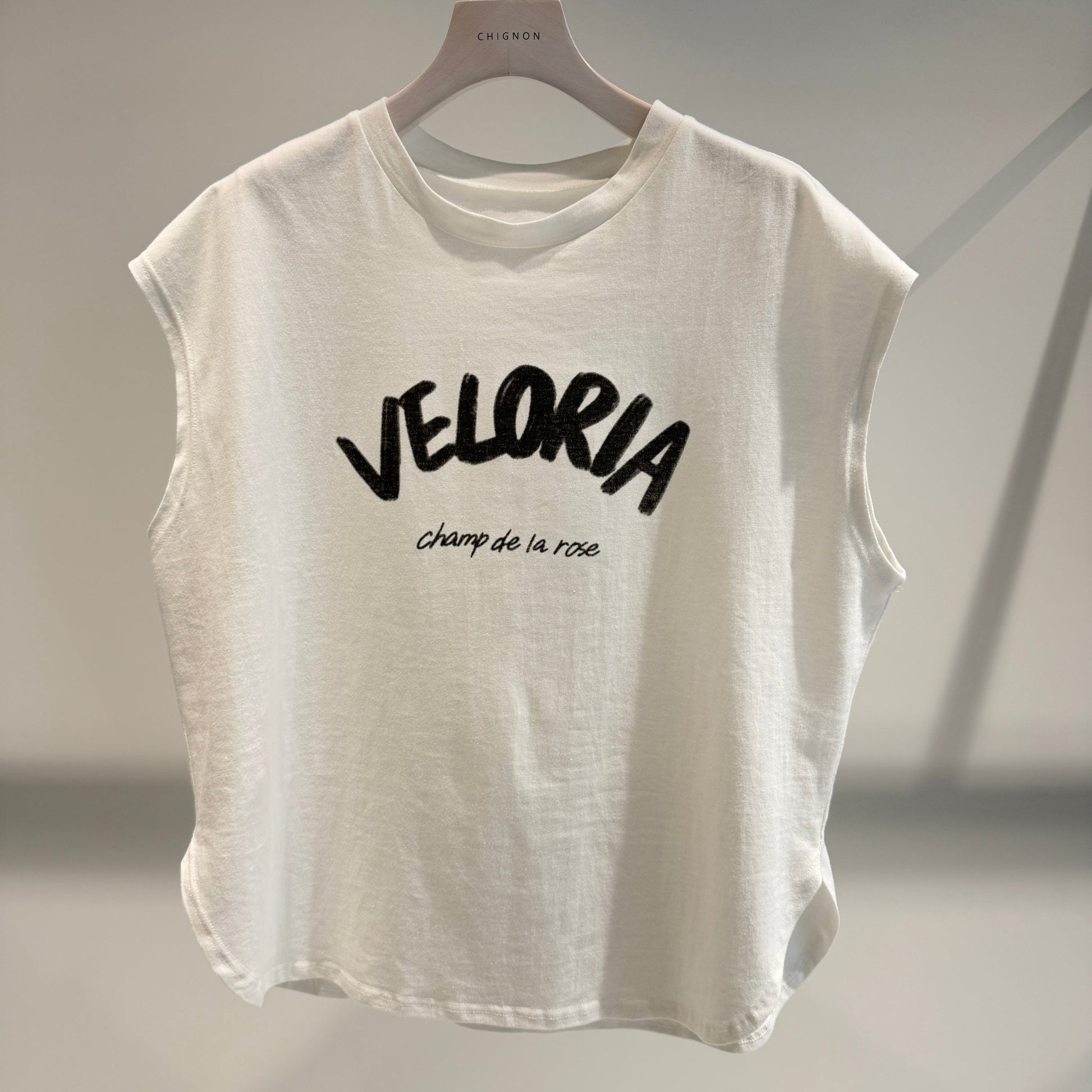 【CHIGNON×Champdelarose】限定コラボ”VELORIA”Tee‼ - Champdelarose