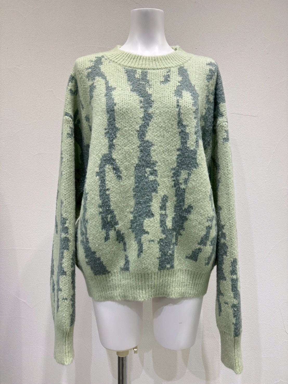 【CYAN 2026 AW VOL.2】ジオメトジャガードニット - 10月下旬頃発送 - Champdelarose