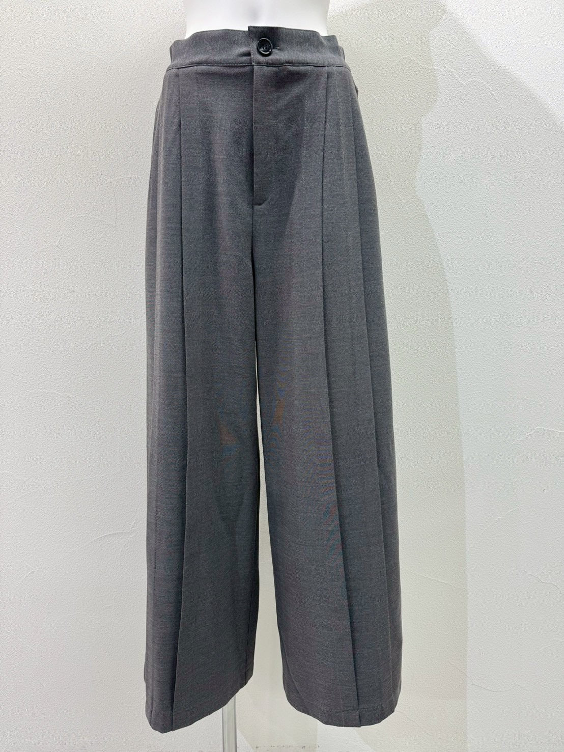 【CYAN 2026 AW VOL.2】エンドタックワイドパンツ - 10月下旬頃発送 - Champdelarose