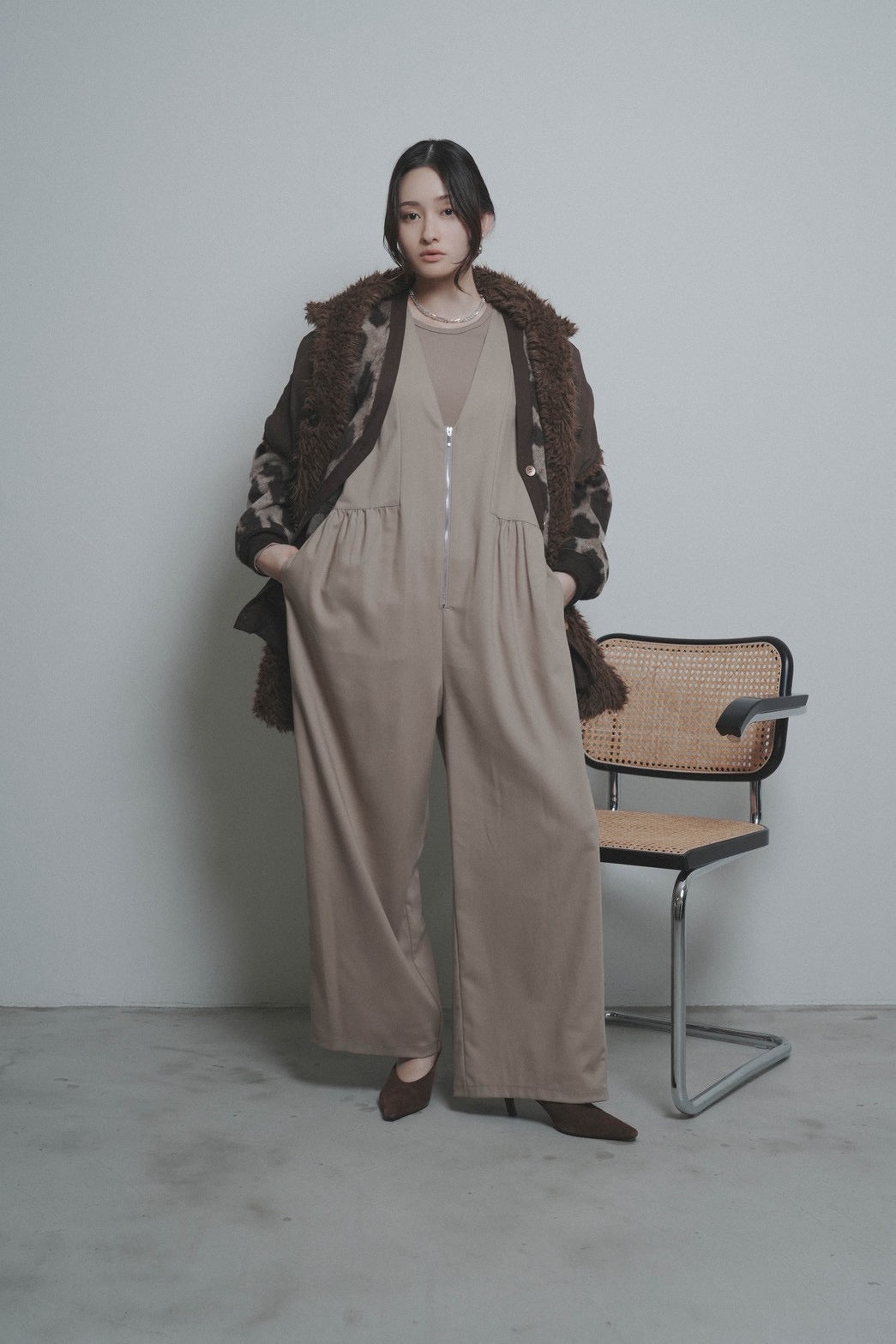 【CYAN 2026 AW VOL.2】シャギーコンビパッチギャザーサロペ - 10月下旬頃発送 - Champdelarose