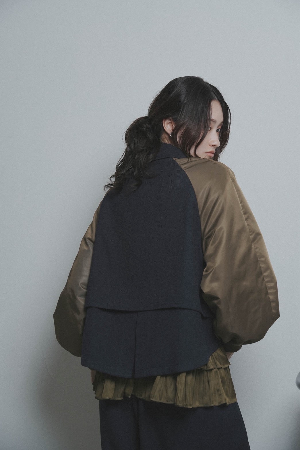 【CYAN 2026 AW VOL.2】ミリタリースリーブショートブルゾン - 10月下旬頃発送 - Champdelarose
